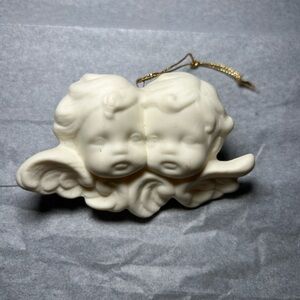 Cream Angelic Cherub Wall Accent/ Ornament